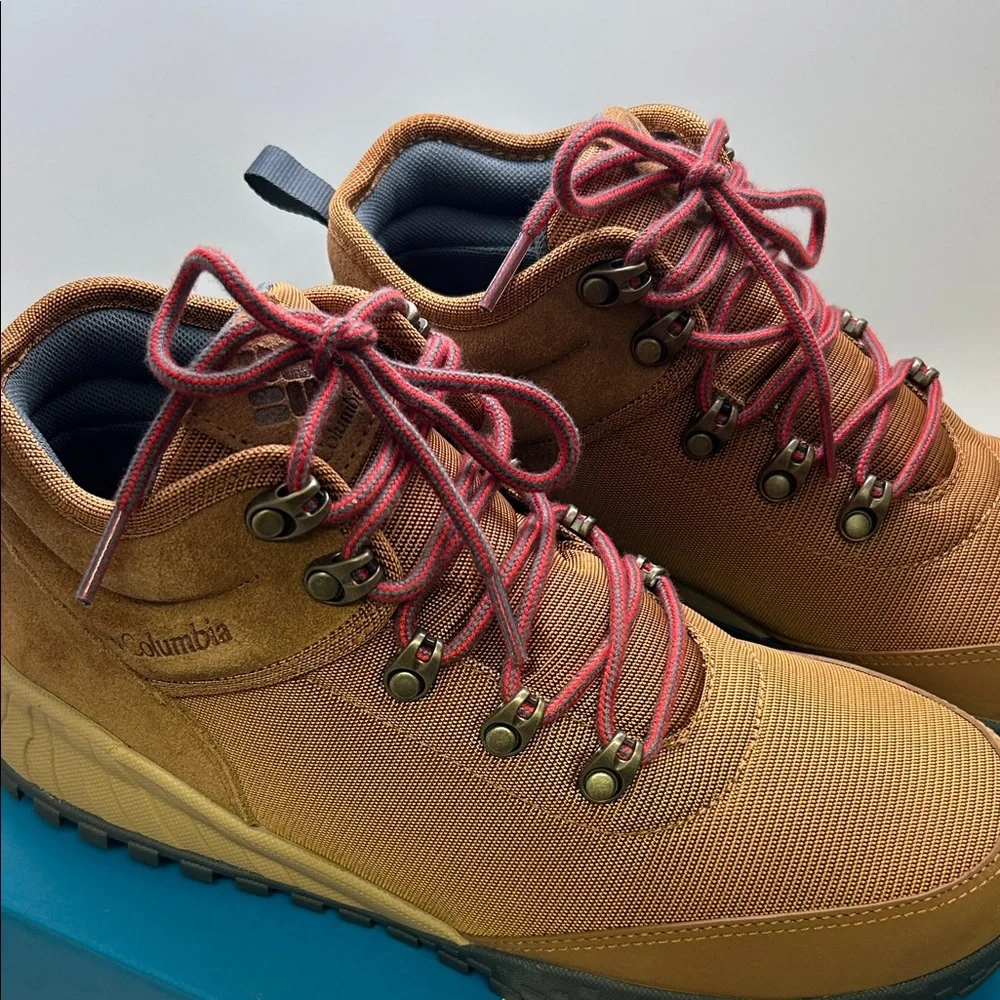 Columbia Fairbanks Mid men’s Brown Hiking Boots with‎ Red Laces